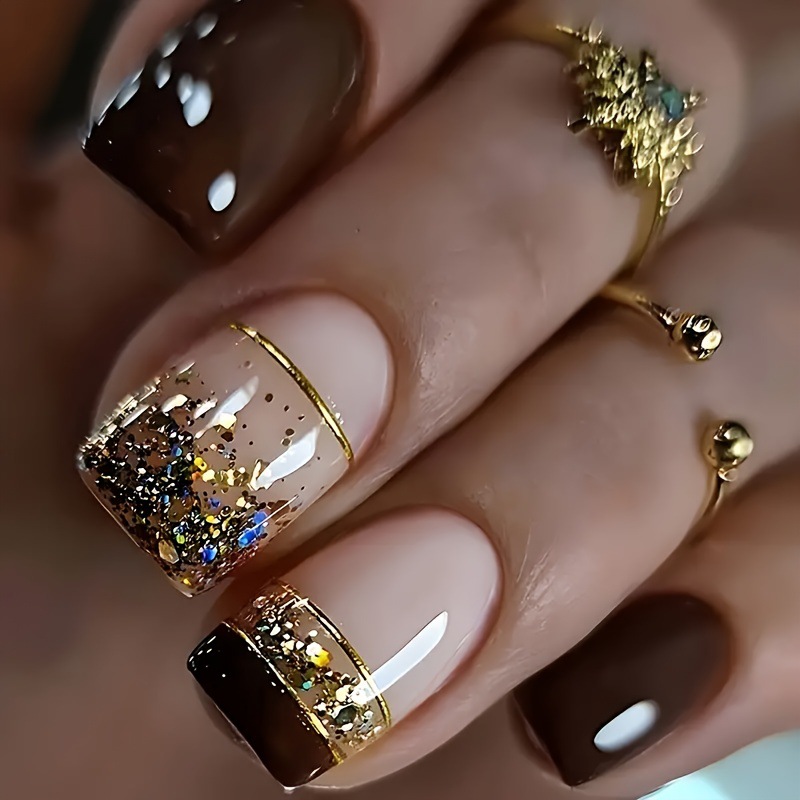 Nail Art Press On - أظافر صناعية قصيرة مربعة الشكل للنساء،